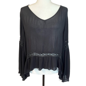 Patrons of Peace Women’s Flared Sleeve Oversized Flowy Black Top Small Open Back